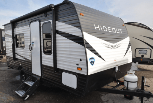 17 foot keystone hideout is a small rv camper with full kitchen and bathroom floor plan layout