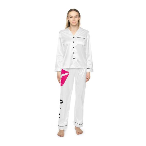 SEXY Satin Travel Pajamas | Luxurious and Comfortable | Perfect for Relaxing and Sleeping in a Hammock, Tent, Camper or RV Outdoor Adventure RV Travel Blog AOWANDERS Travel Blog